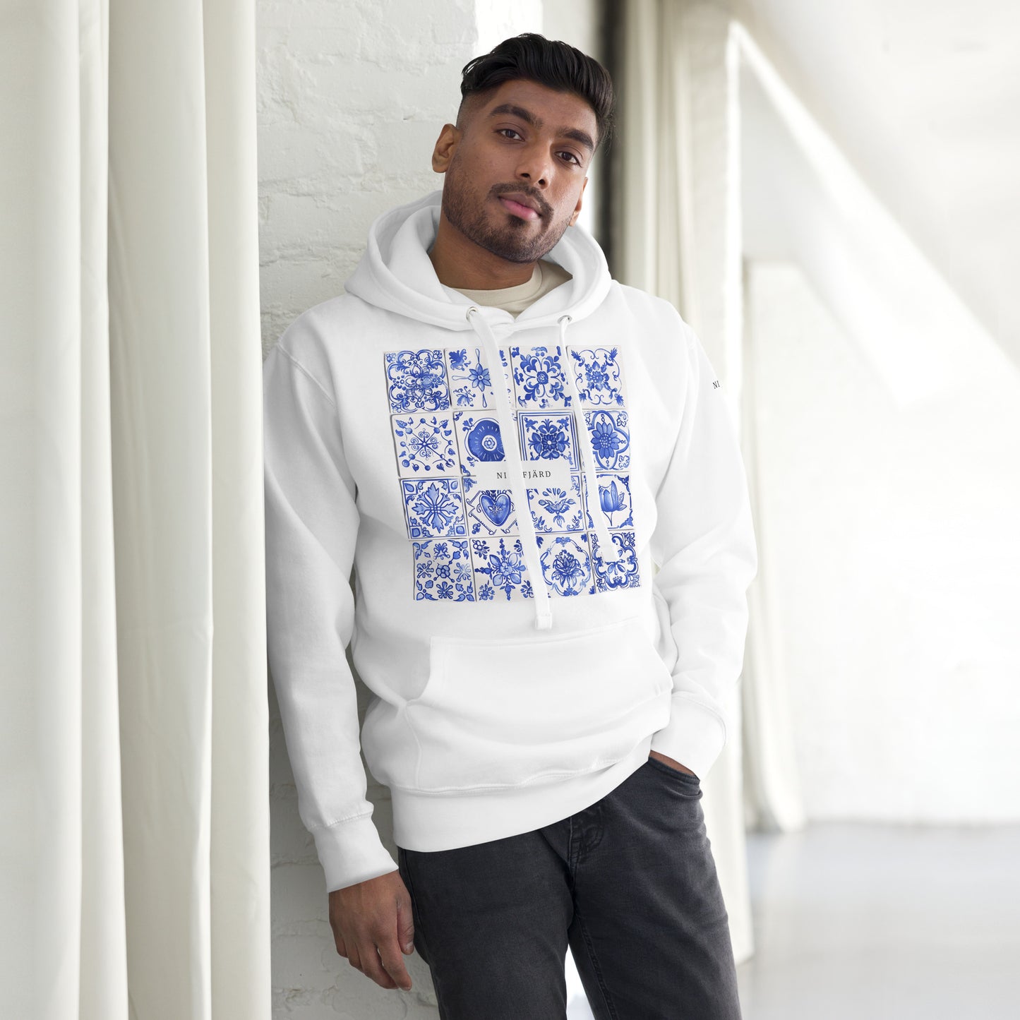 Premium Comfort Hoodie - Delftware Dutch-Style (Unisex)